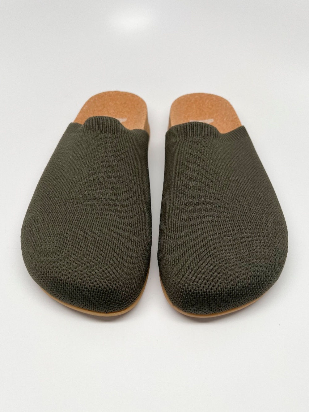 Message Henning Mules in Olive, Size 37